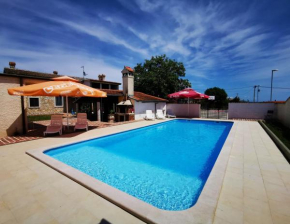 Villa Lana Rustic